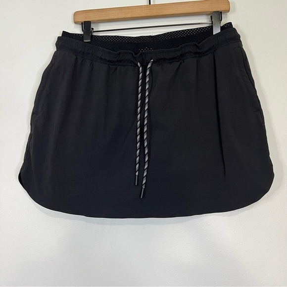 Athleta trakki crest skort black size 16 - Picture 2 of 6